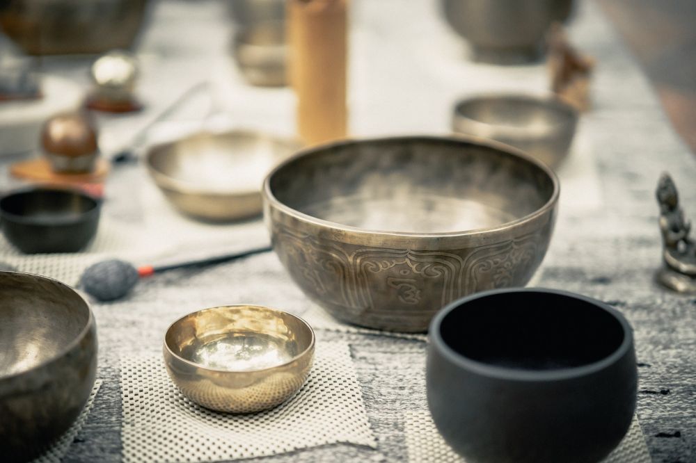 Singing-bowls-unsplash