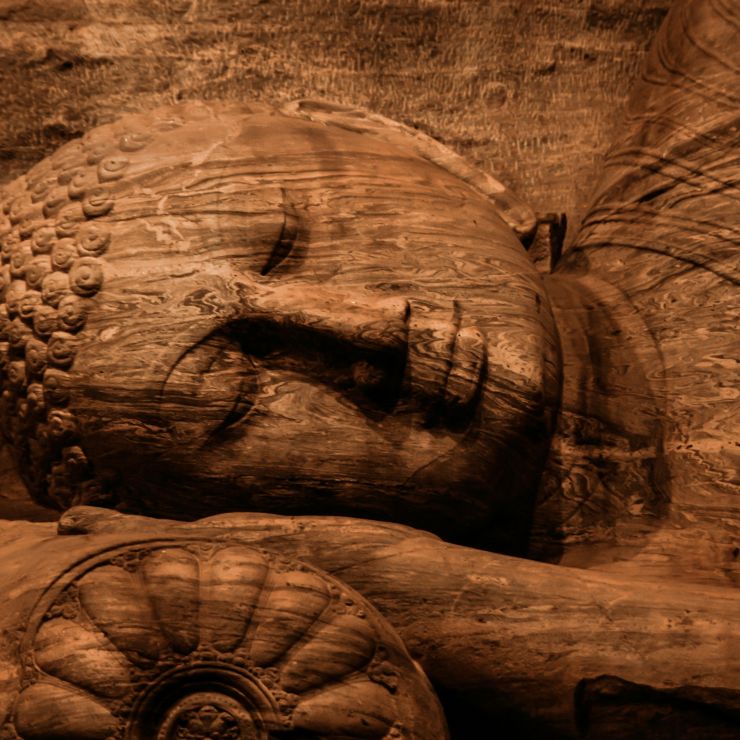 Sleeping-buddha-unsplash-1