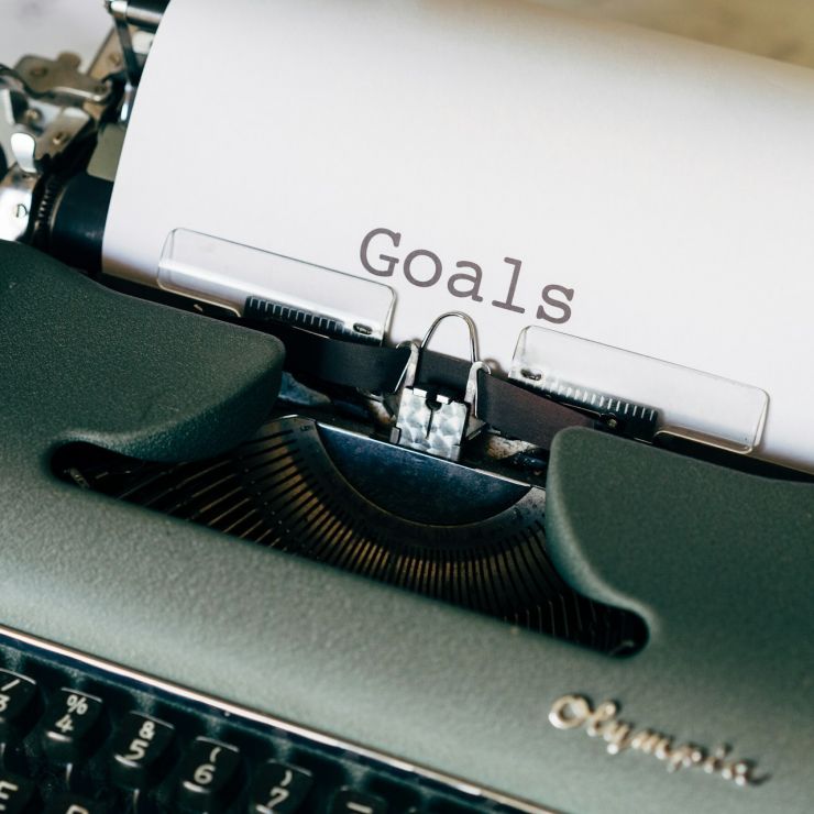Loa-goals-unsplash